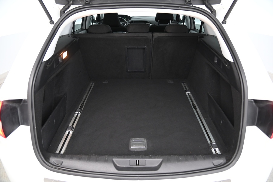 Peugeot 308 vaihtoauto