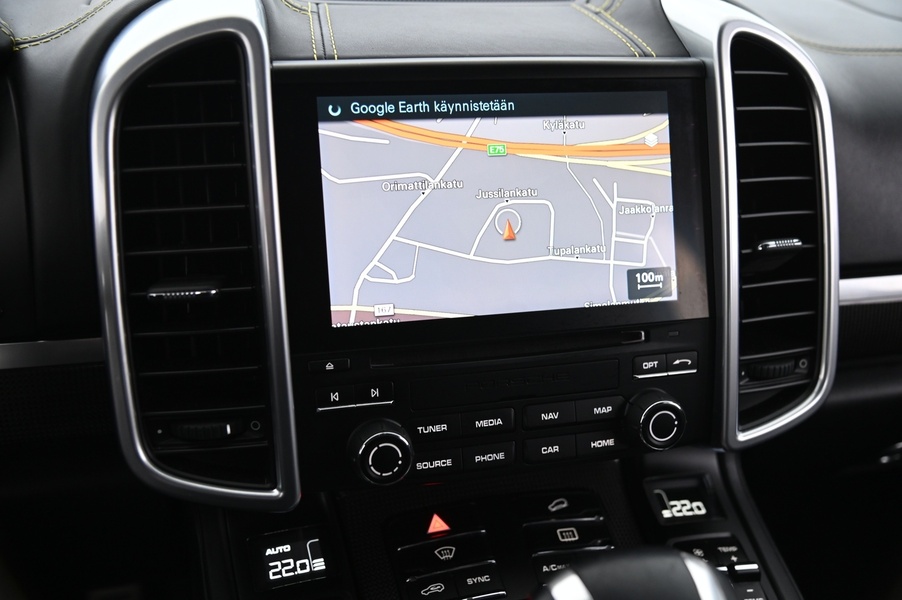 Porsche Cayenne vaihtoauto