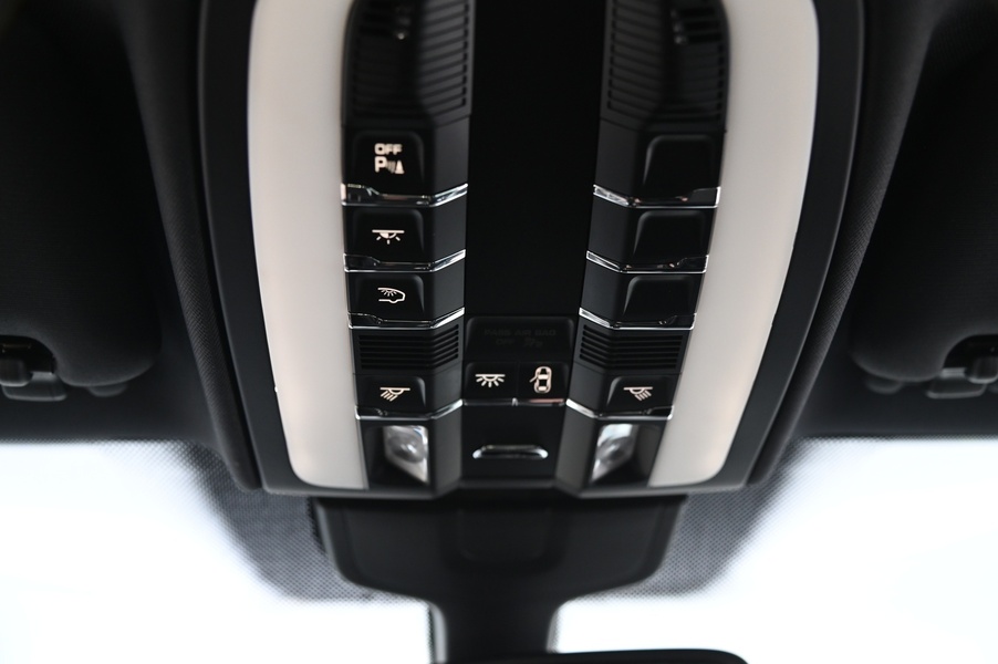 Porsche Cayenne vaihtoauto