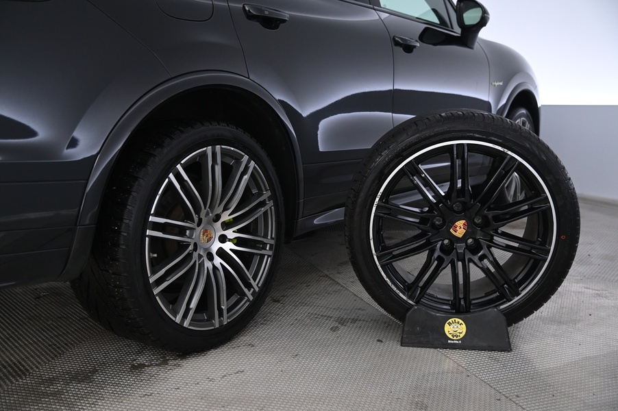 Porsche Cayenne vaihtoauto