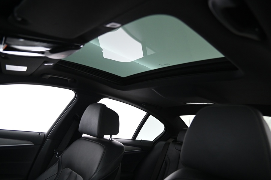 BMW M550d vaihtoauto