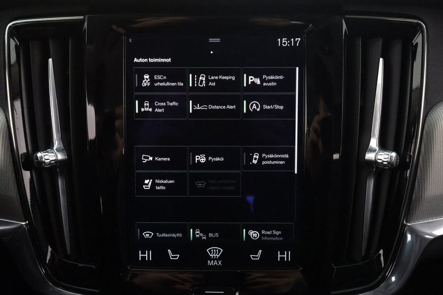 Volvo V90 Cross Country vaihtoauto