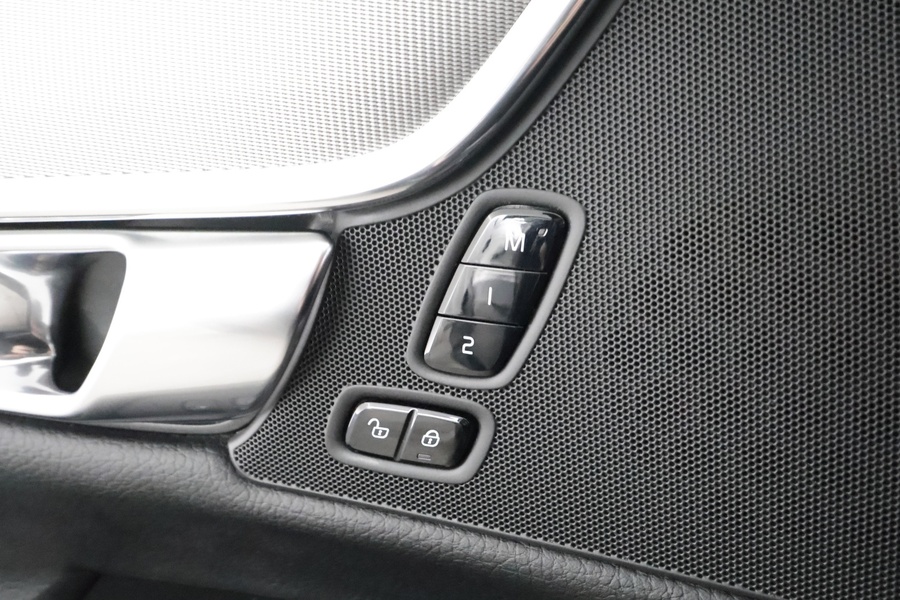 Volvo V90 Cross Country vaihtoauto