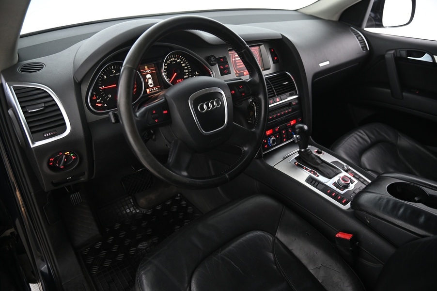 Audi Q7 vaihtoauto