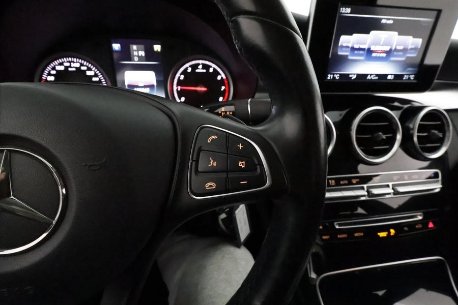 Mercedes-Benz C vaihtoauto