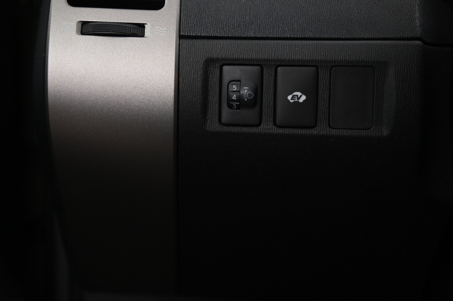 Toyota Prius vaihtoauto