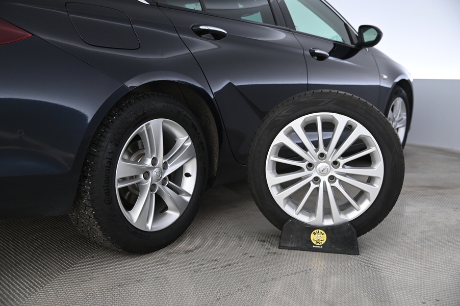 Opel Insignia vaihtoauto