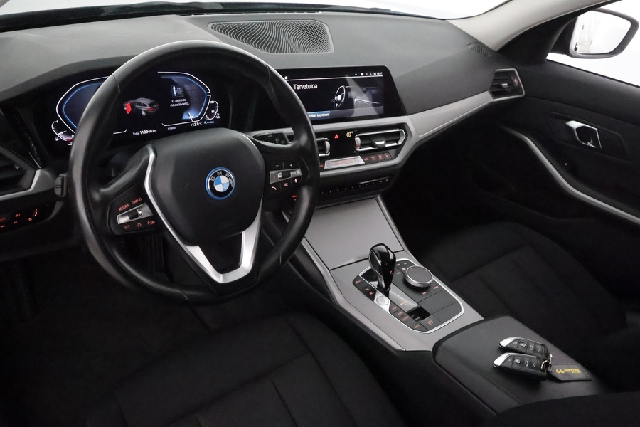 BMW 320 vaihtoauto