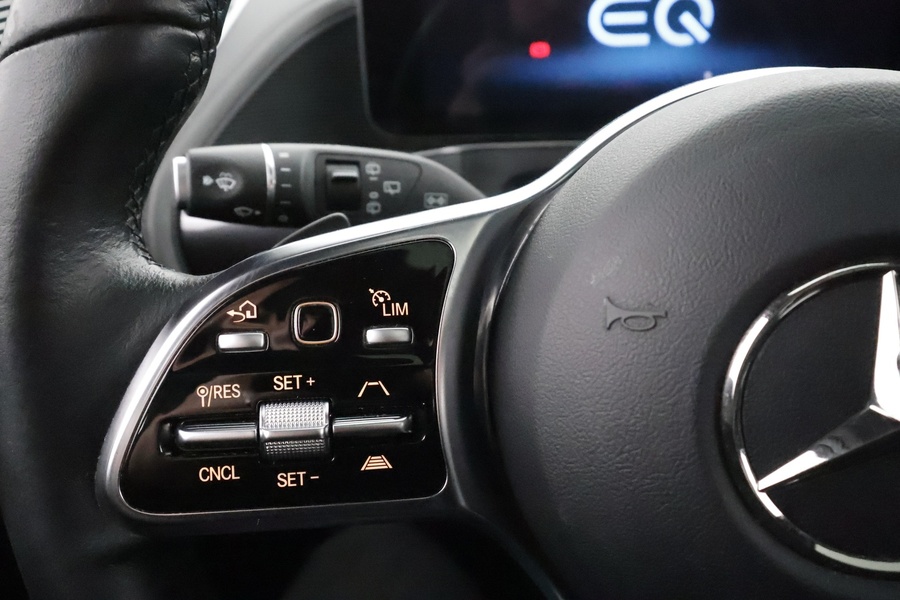 Mercedes-Benz EQC vaihtoauto