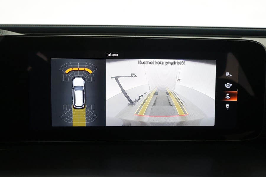 Mercedes-Benz EQC vaihtoauto