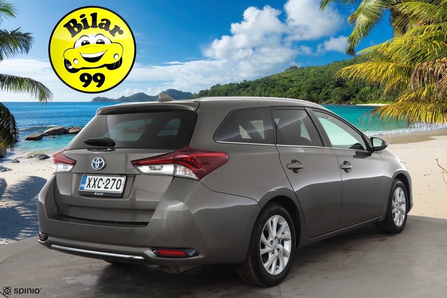 Toyota Auris vaihtoauto