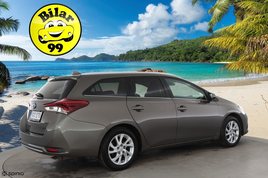 Toyota Auris vaihtoauto