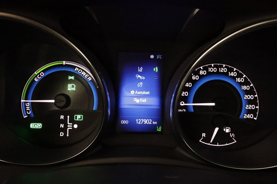 Toyota Auris vaihtoauto