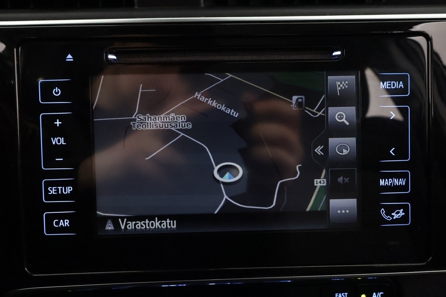 Toyota Auris vaihtoauto