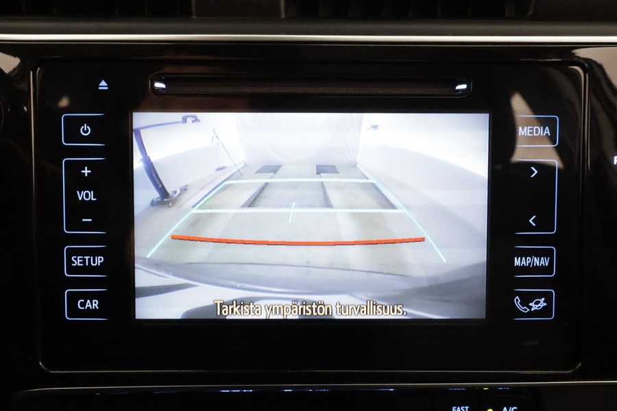 Toyota Auris vaihtoauto