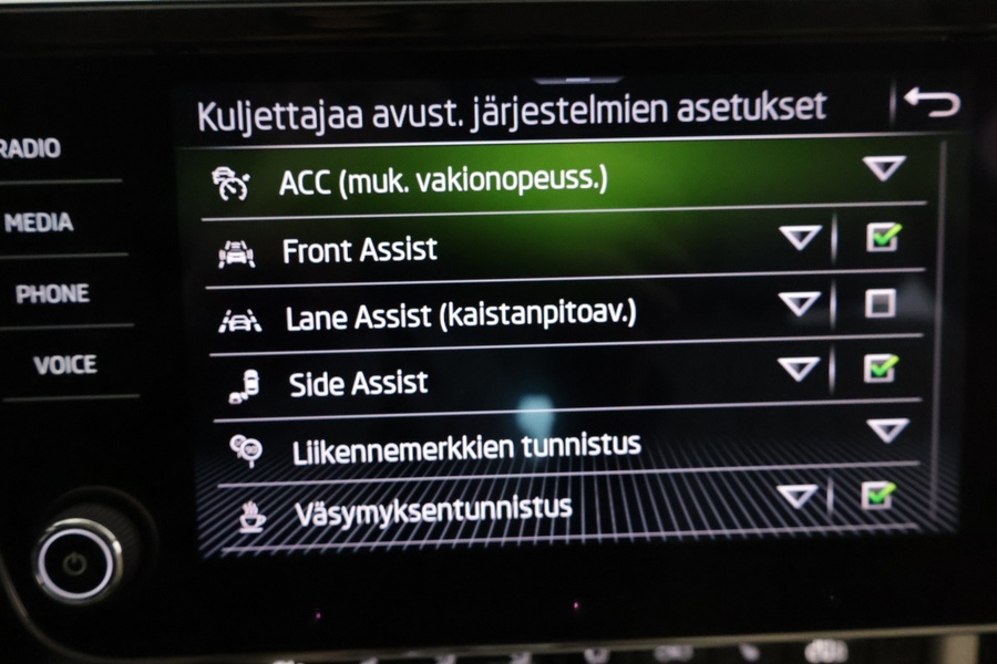 Skoda Superb vaihtoauto