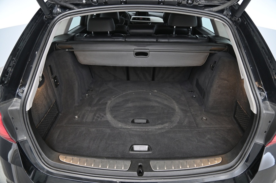 BMW 320 vaihtoauto