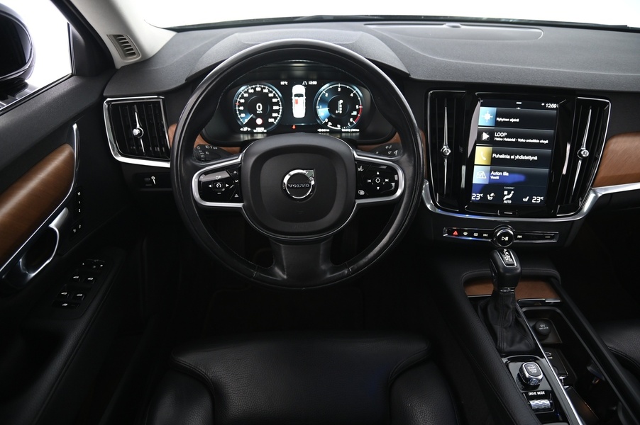 Volvo S90 vaihtoauto
