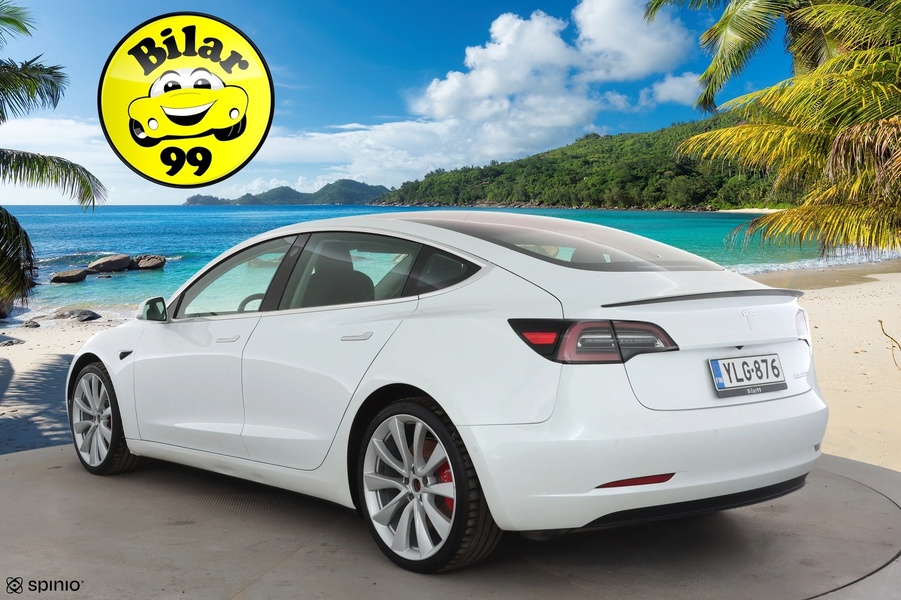 Tesla Model 3 vaihtoauto