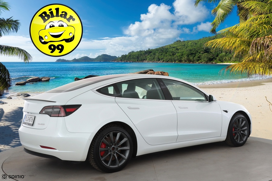 Tesla Model 3 vaihtoauto