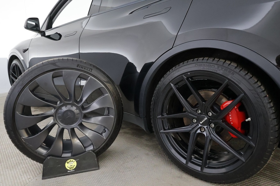 Tesla Model Y vaihtoauto