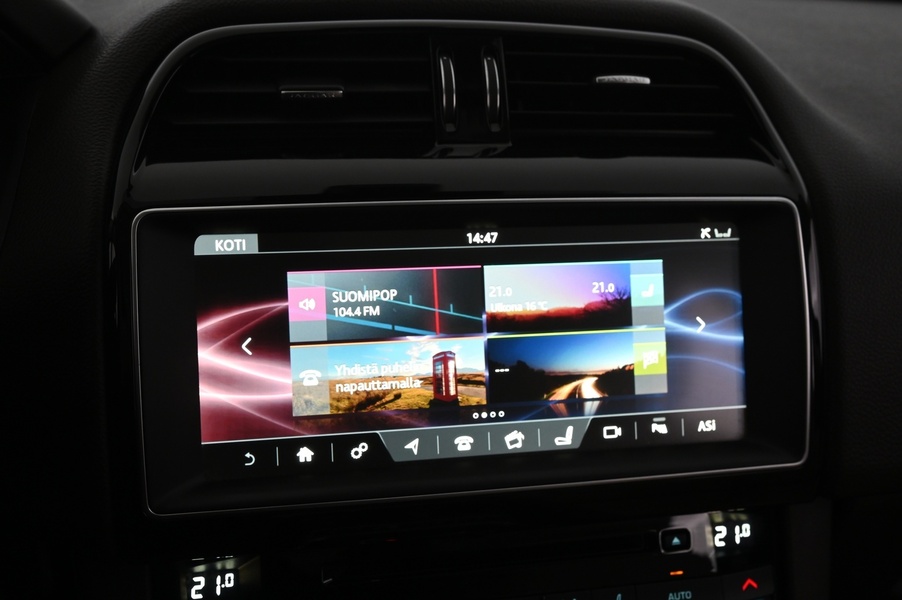 Jaguar F-PACE vaihtoauto