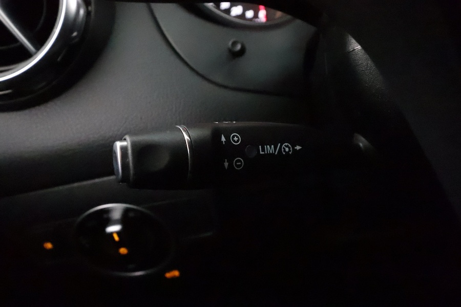 Mercedes-Benz GLA vaihtoauto