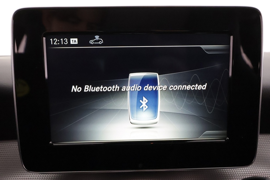 Mercedes-Benz GLA vaihtoauto