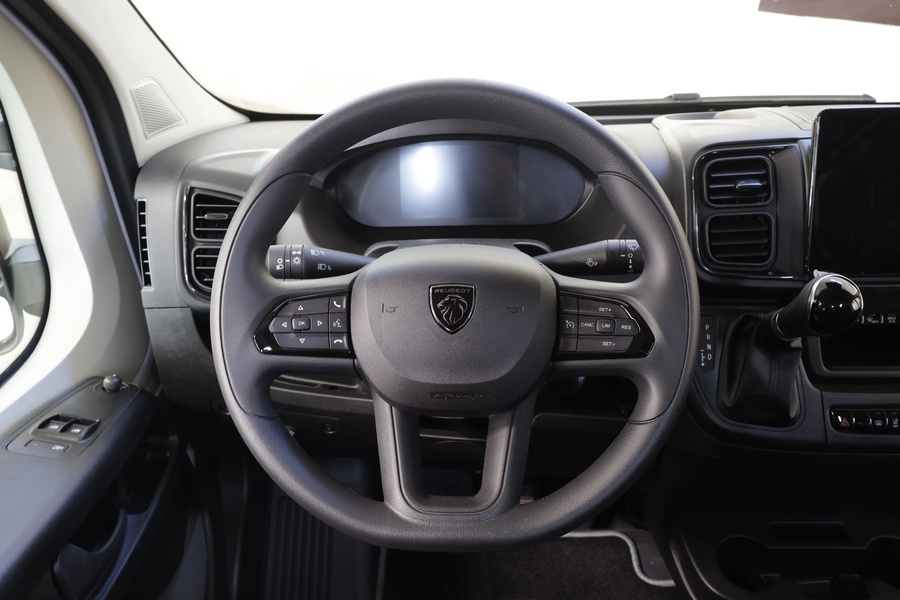 Peugeot Boxer vaihtoauto