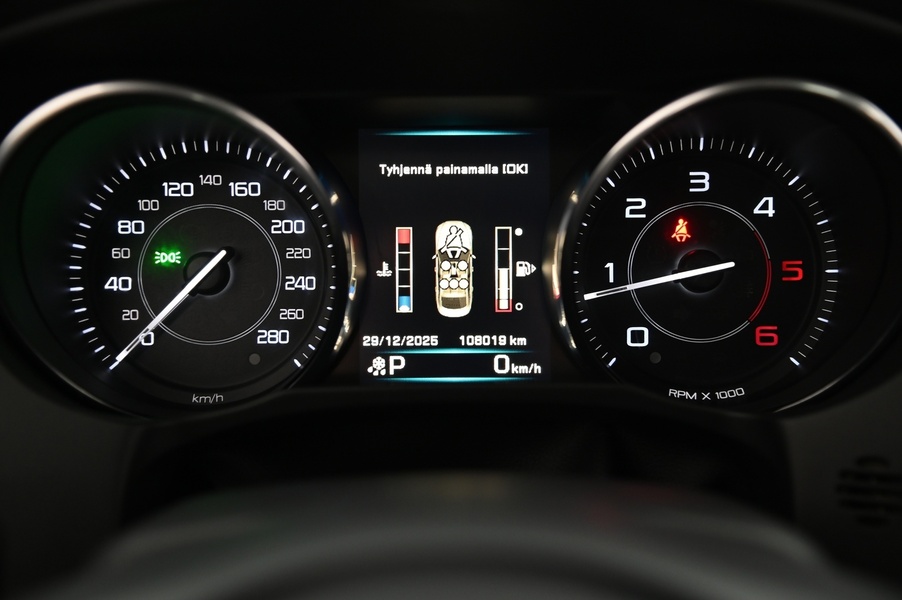 Jaguar XE vaihtoauto