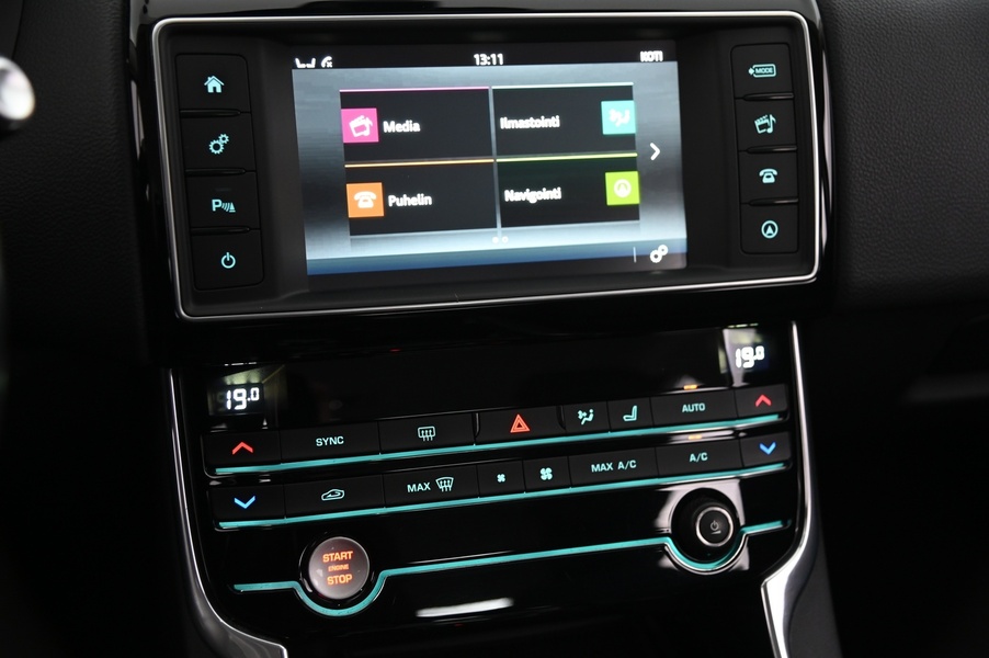 Jaguar XE vaihtoauto