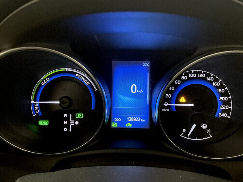 Toyota Auris vaihtoauto