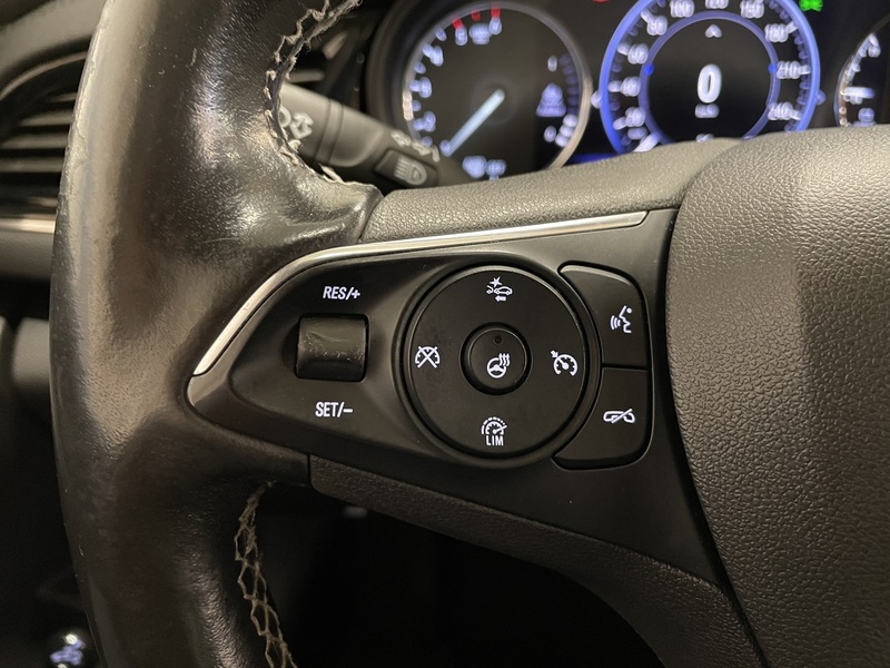 Opel Insignia vaihtoauto