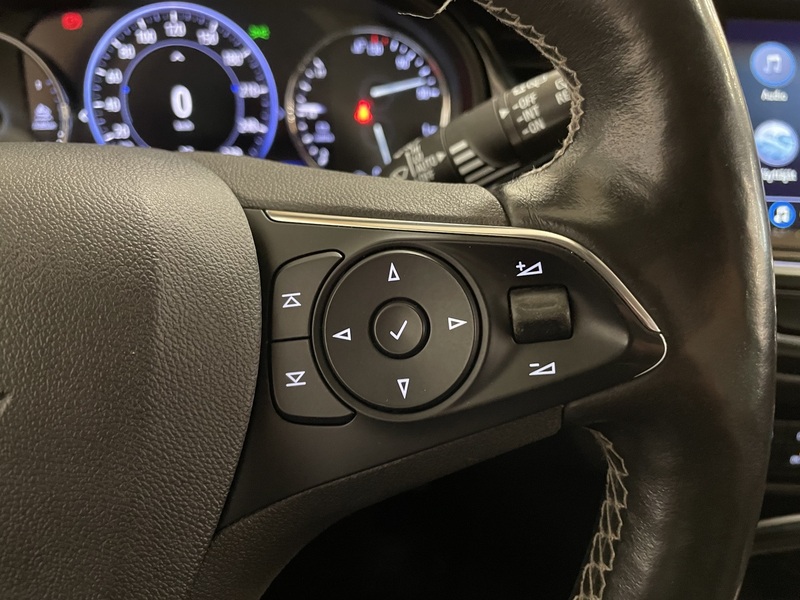 Opel Insignia vaihtoauto