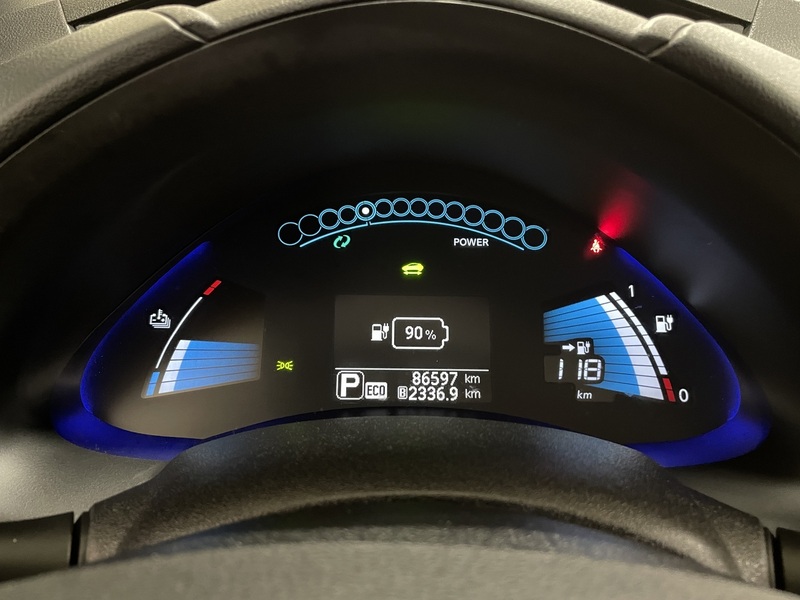 Nissan Leaf vaihtoauto