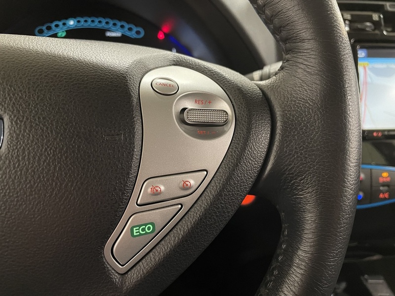 Nissan Leaf vaihtoauto