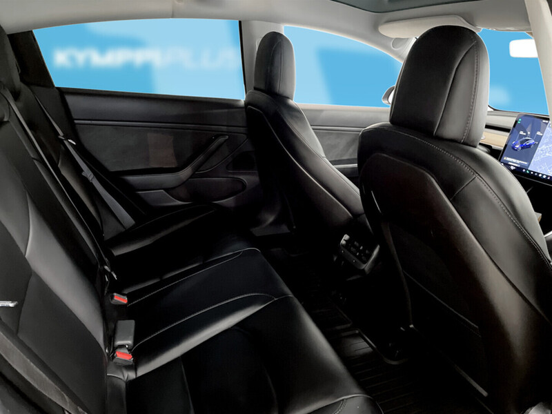 Tesla Model 3 vaihtoauto