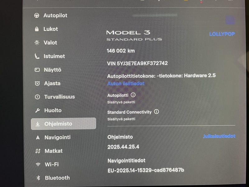 Tesla Model 3 vaihtoauto