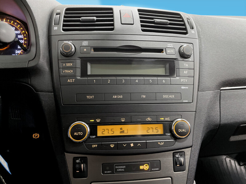 Toyota Avensis vaihtoauto