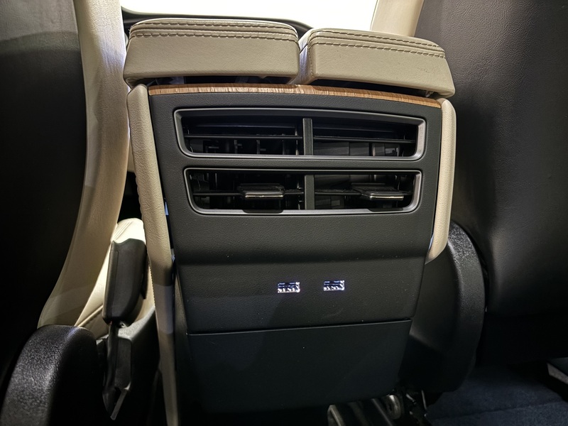 Tesla Model X vaihtoauto