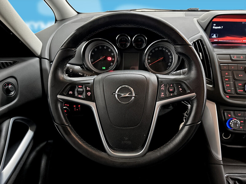 Opel Zafira Tourer vaihtoauto