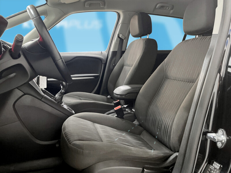 Opel Zafira Tourer vaihtoauto