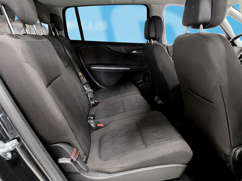 Opel Zafira Tourer vaihtoauto