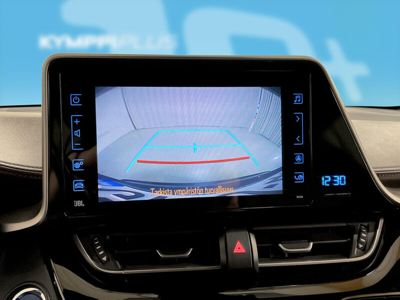 Toyota C-HR vaihtoauto