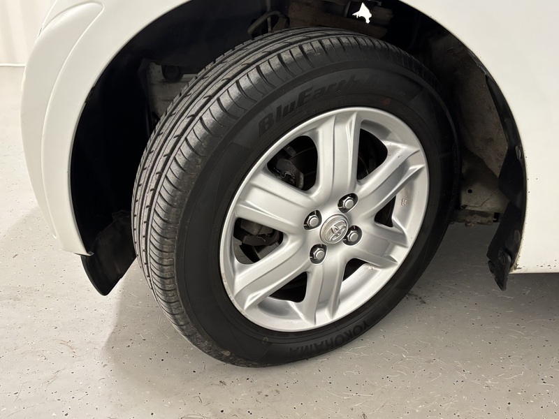 Toyota iQ vaihtoauto