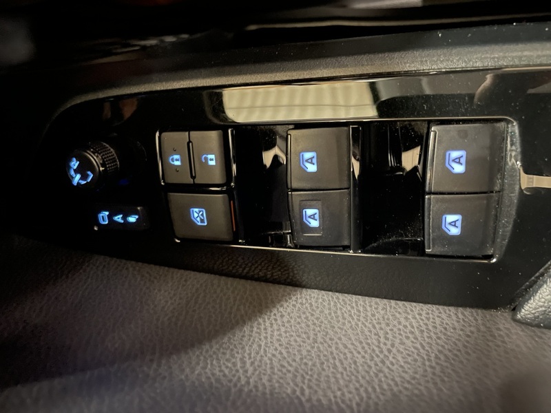 Toyota Prius vaihtoauto