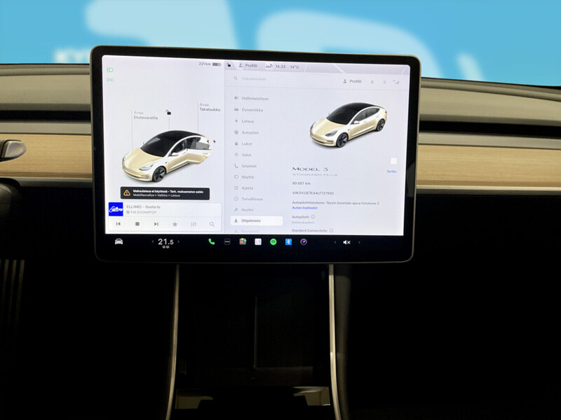 Tesla Model 3 vaihtoauto