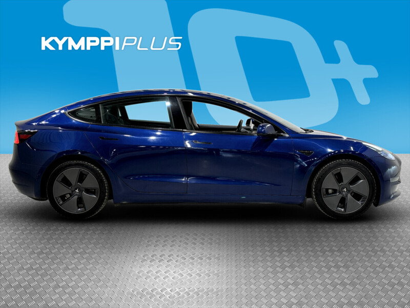 Tesla Model 3 vaihtoauto