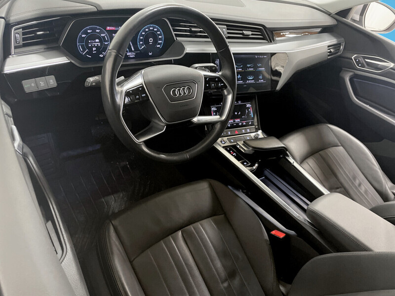 Audi e-tron vaihtoauto