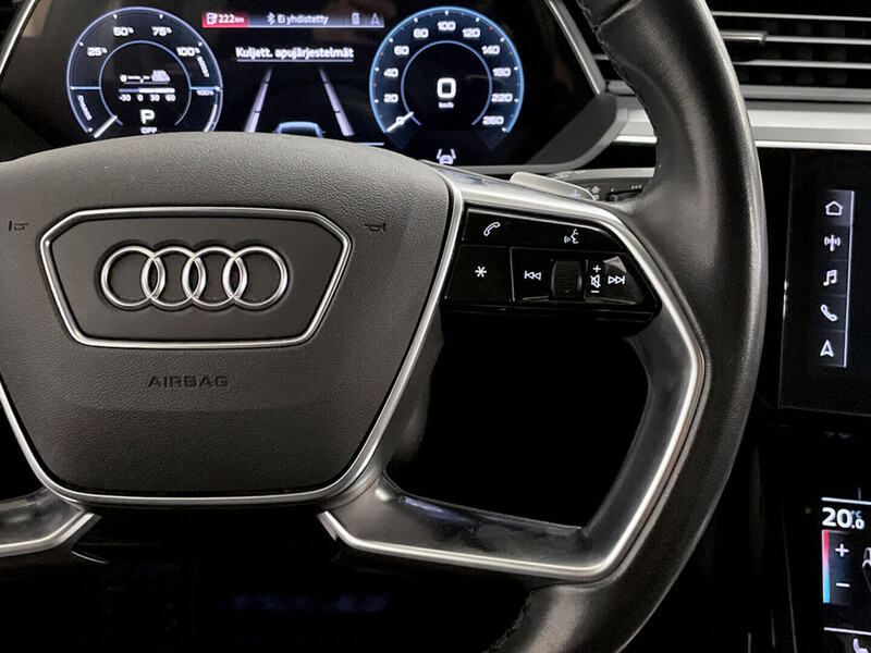 Audi e-tron vaihtoauto